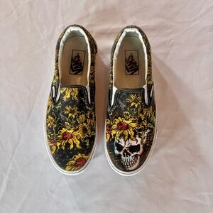 Vans Classic Slip-On Beauty Skull Sunflower Limited Edition Sz 9 Women, 7.5 Men